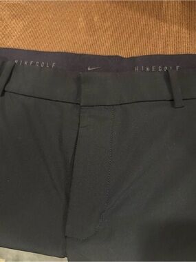 Nike Black Dri-FIT Performance Golf Shorts - like new 35